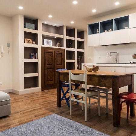 Cosy En Ville Apartment In Aosta Center エクステリア 写真