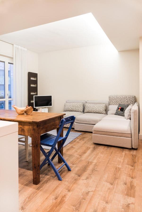 Cosy En Ville Apartment In Aosta Center エクステリア 写真